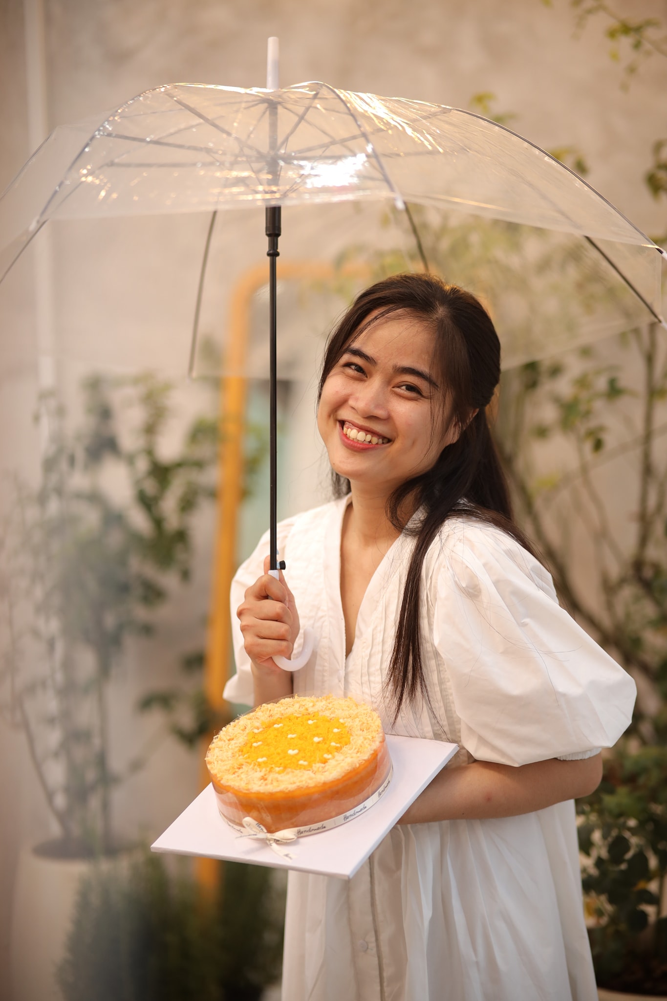 Huỳnh Nhân Quốc, Hồ Thị Hoài Quyên và những ngày ở Hoa House