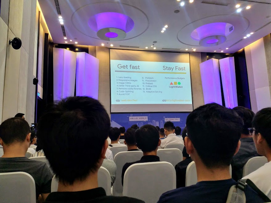Một hình ảnh trong hành trình khởi nghiệp của Huỳnh Nhân Quốc